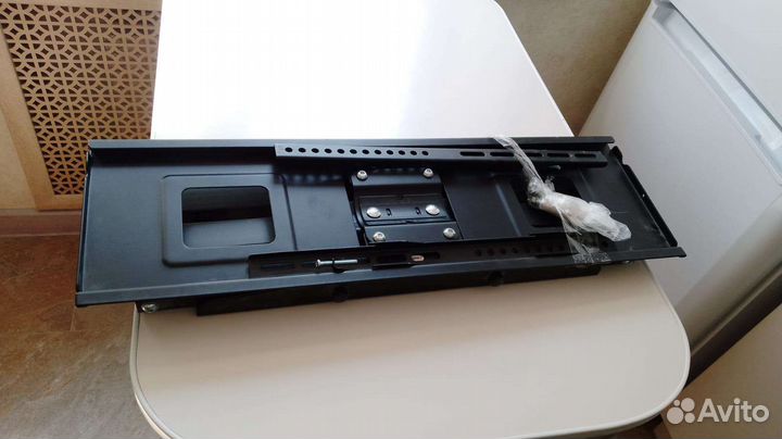 Кронштейн для большого телевизора