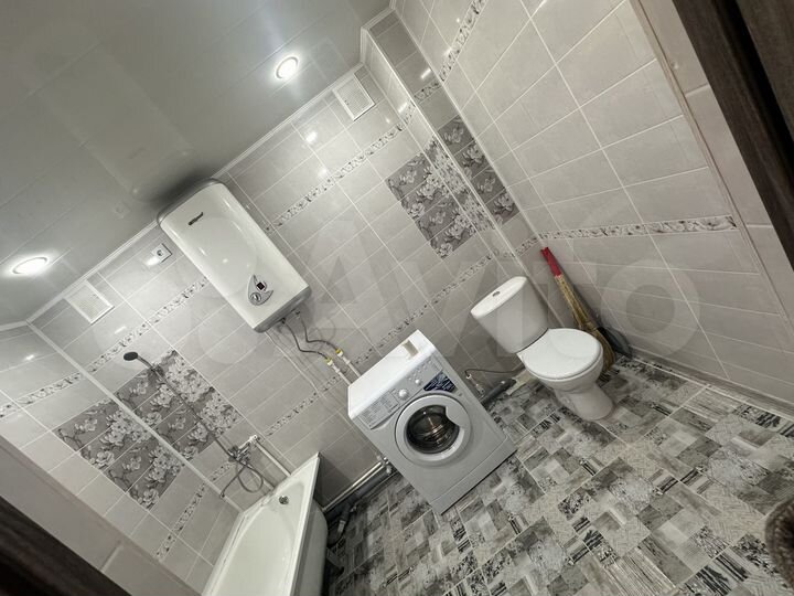 2-к. квартира, 42 м², 2/2 эт.