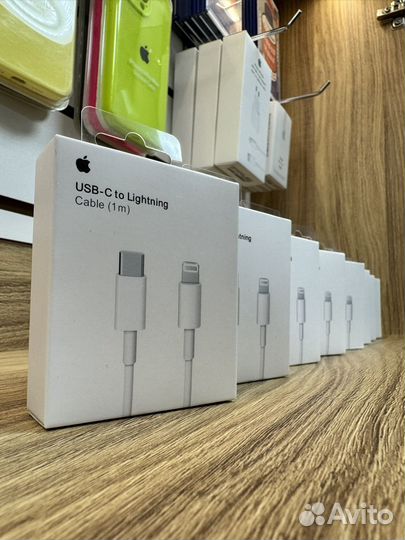 Кабель Type-C lightning