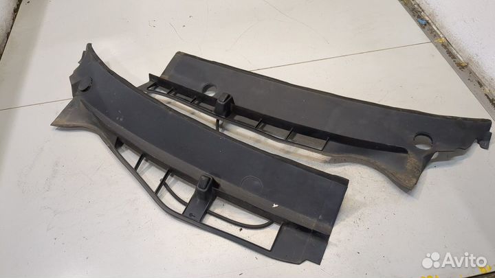 Жабо под дворники Skoda Octavia Tour