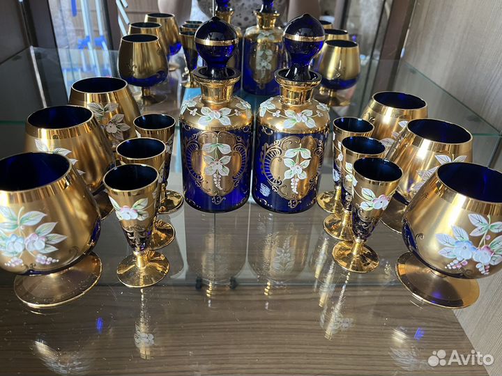 Набор коньячных бокалов и рюмок 