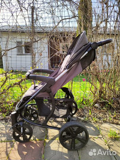 Прогулочная коляска BubaGo Model One