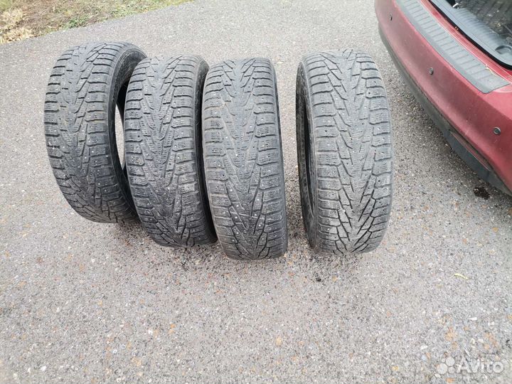 Nokian Tyres Hakkapeliitta 7 SUV 235/65 R17