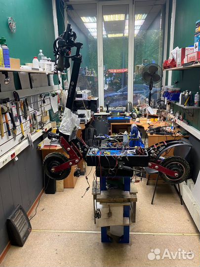 Ремонт электросамокатов и аккумуляторов