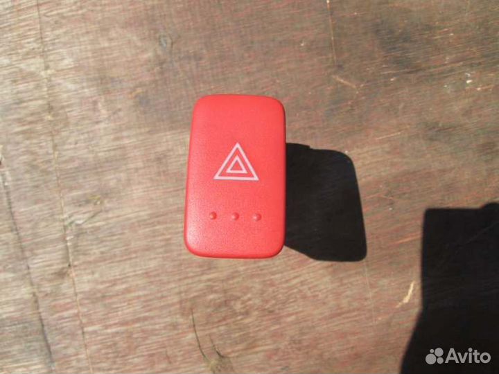 Кнопка аварийки Honda Odyssey RA6 F23A 2002/5