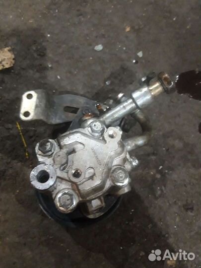 Насос гура Ниссан Тиана j31 Мурано 3.5