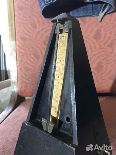 Метроном старинный раритет