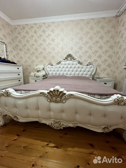 Кровать двухспальная 160 200