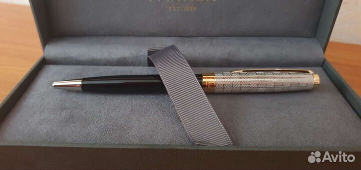 Шариковая ручка Parker Sonnet Premium