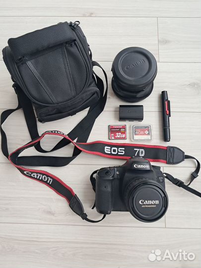 Фотоаппарат Canon 7D
