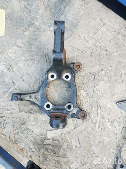 Поворотный кулак lexus nx