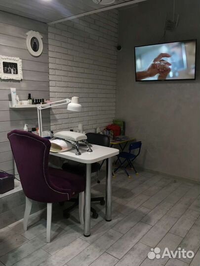 Аренда маникюрного и педикюрного места