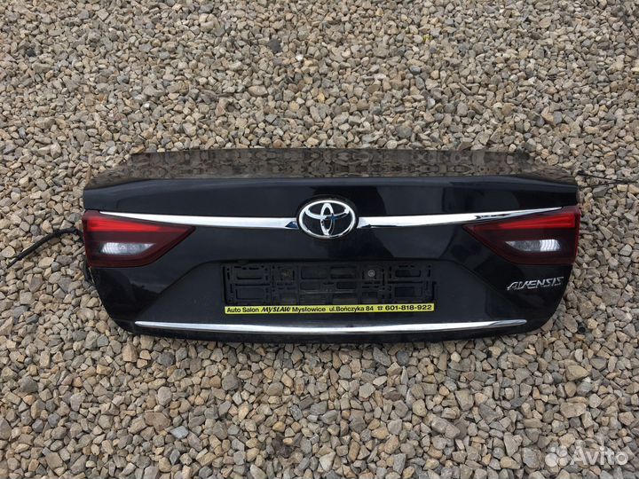 Toyota avensis Т270 крышка багажника