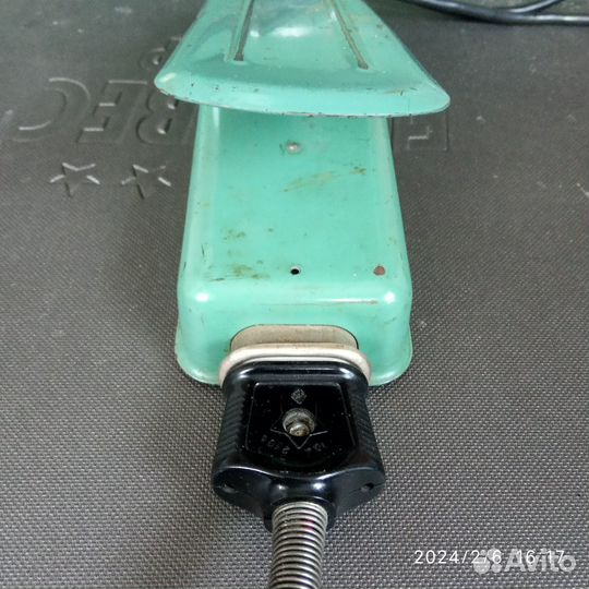 Швейная машина электрическая СССР Тула 1