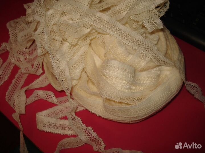 Полотенце, салфетки нитки, тесьма