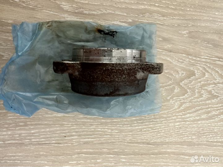 Оригинал Подшипник ступицы на Q7 Touareg Cayenne