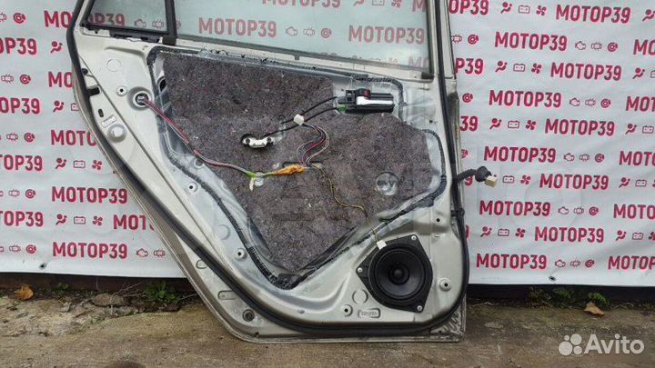 Дверь задняя левая Toyota Corolla
