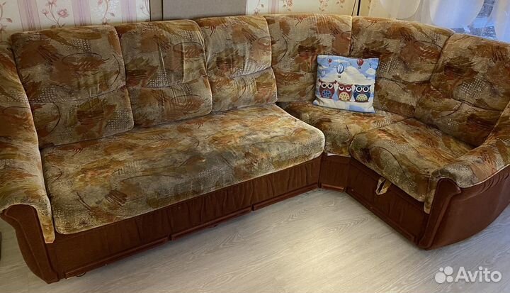 Угловой диван