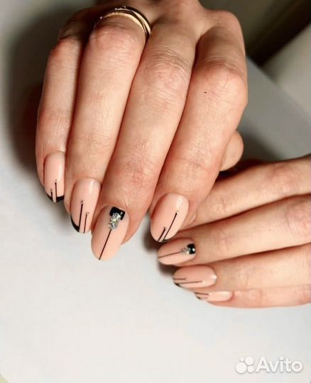 Маникюр на дому