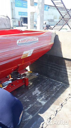 Разбрасыватель удобрений Agrohasat AHTC-1000, 2023
