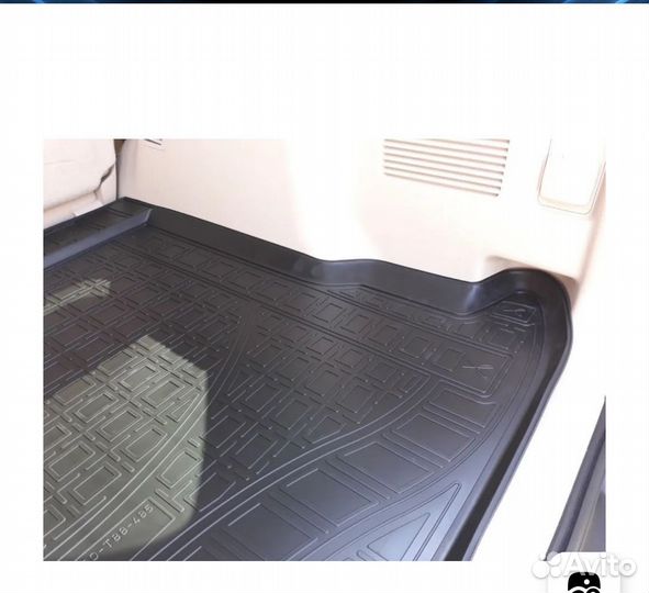Коврик в багажник на Toyota Fortuner/2015-2023