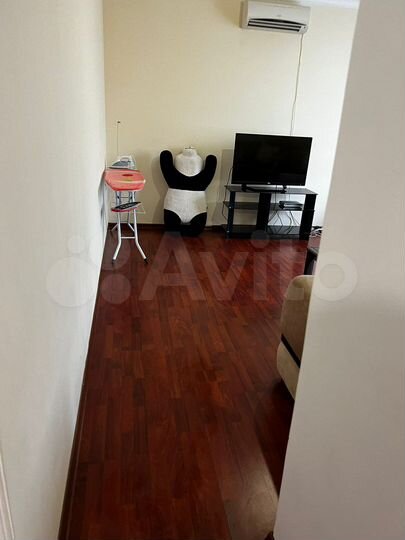 2-к. квартира, 48 м², 1/3 эт.