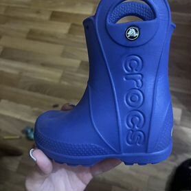 Резиновые сапоги crocs c 6 23