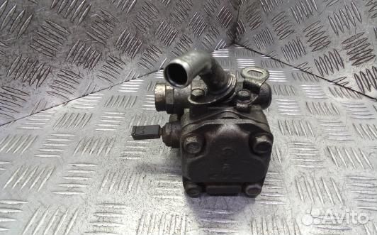 Насос гу дизельный mitsubishi pajero 4 (XNI18BT01)