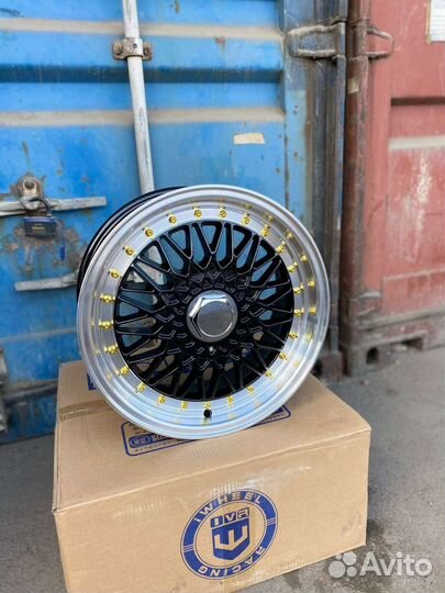 Новые диски R15 для на LADA BBS RS 4x100/4x114.3