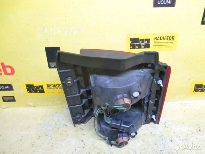 Стоп Mitsubishi Delica d5 CV5W (Левое)