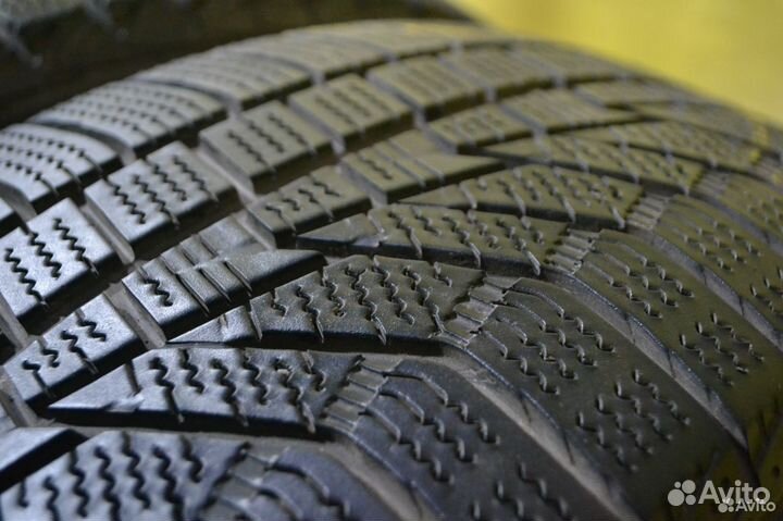 Hankook Winter I'Cept IZ2 205/60 R16