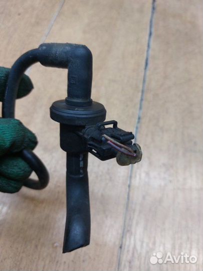 Клапан вентиляции топливного бака Opel Vectra C