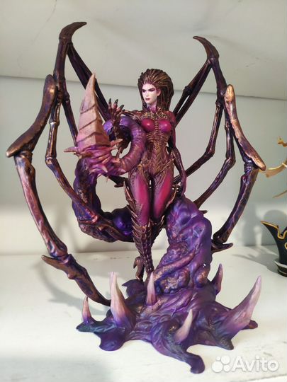 Фигурка по мотивам игры 