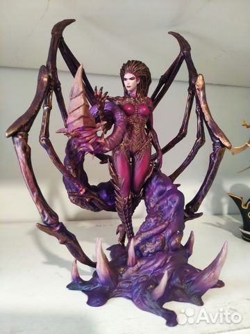 Фигурка по мотивам игры 