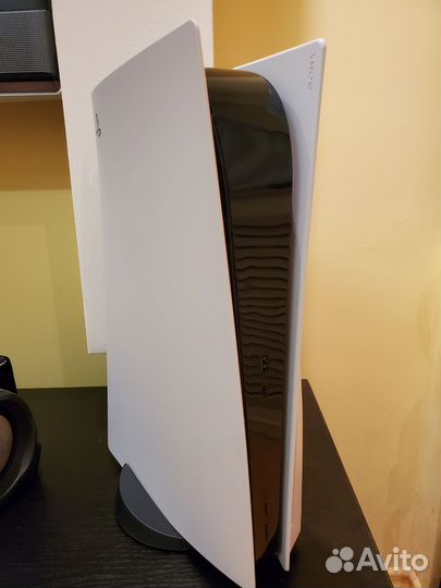 Игровая приставка Sony Playstation 5