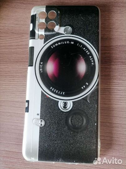 Чехлы на смартфоны