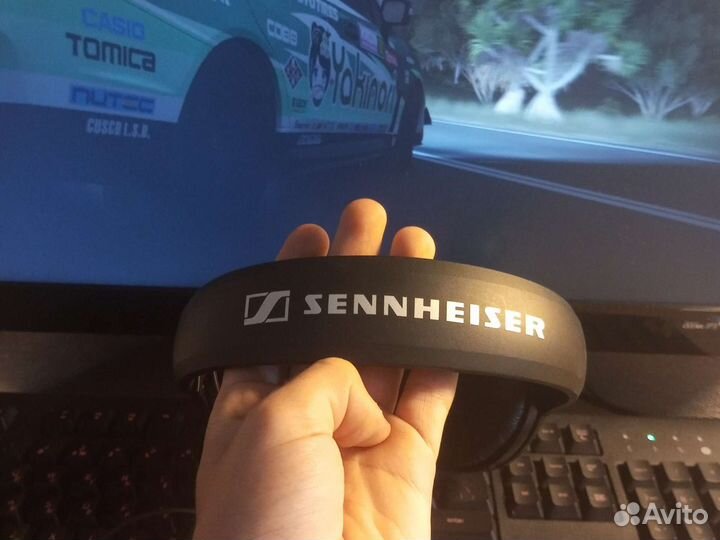 Игровая клавиатура, наушники