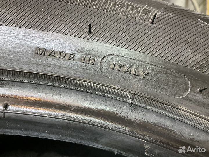 Michelin CrossClimate 215/60 R16