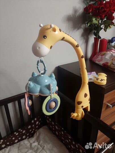 Мобиль на кроватку музыкальный