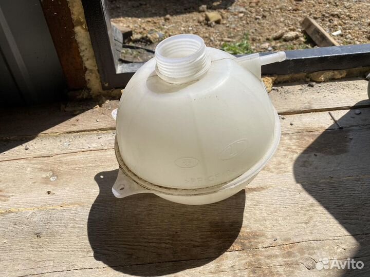 Бачек расширительный Веста