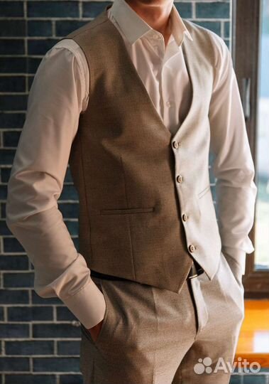 Мужские костюмы