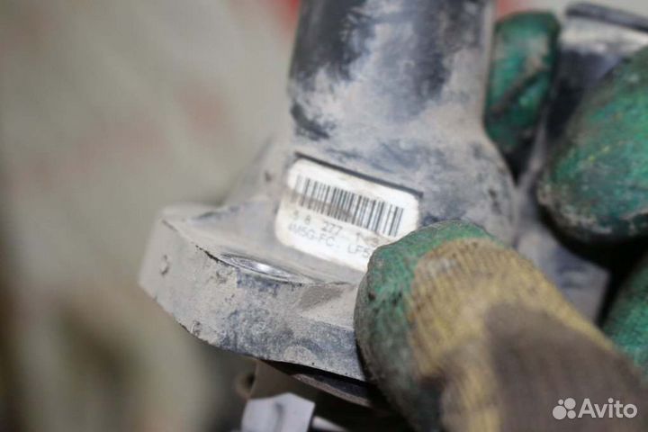 Термостат с корпусом Ford Focus 2 (1.8+2.0 Л)