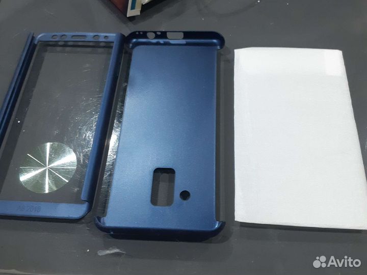 Чехол на телефон с защитным стеклом на самсунг а8