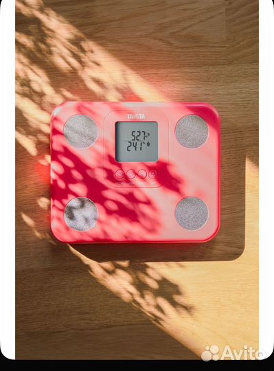 Умные весы с анализатором массы Tanita BC-730 Pink