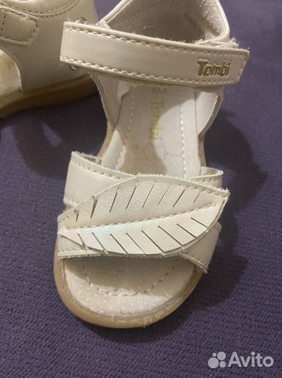 Босоножки для девочки