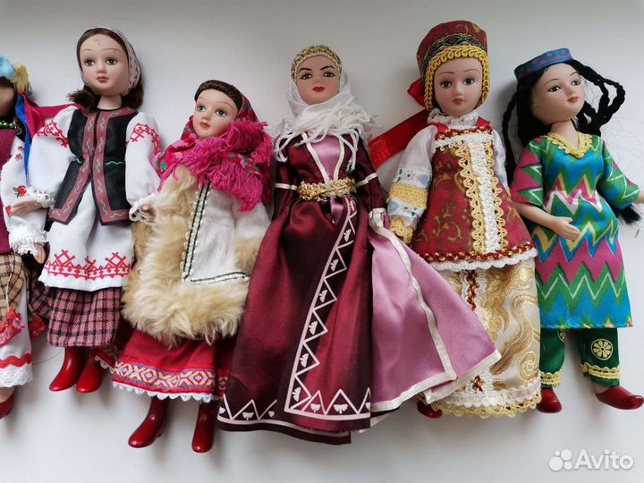 Фарфоровые куклы коллекционные