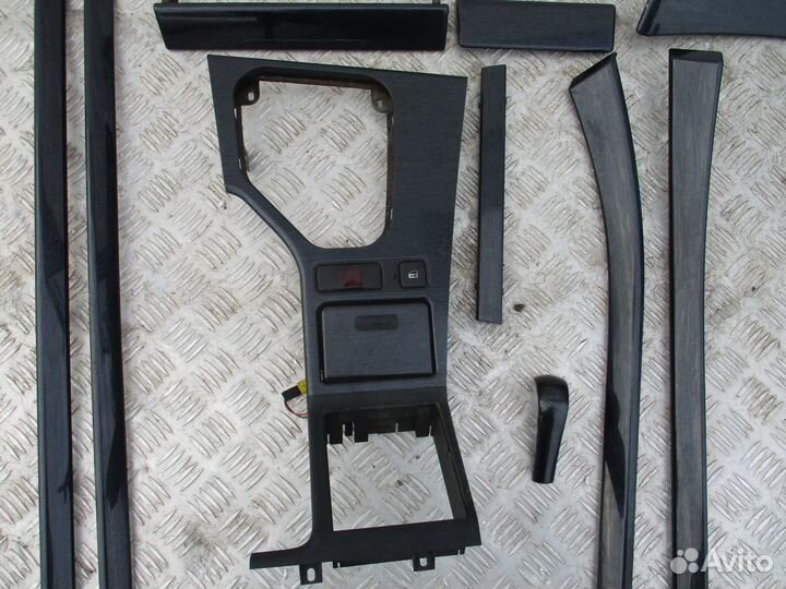Комплект накладок салона бмв 5 Е39 1997г