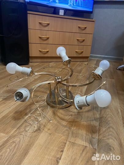 Люстра потолочная