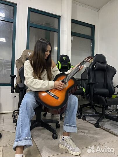 Классическая гитара