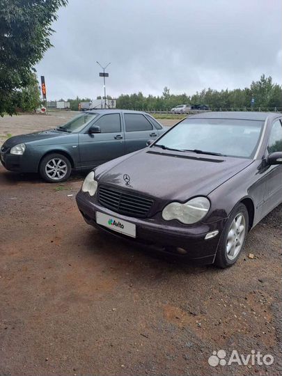 Mercedes-Benz C-класс 2.6 AT, 2001, 200 000 км